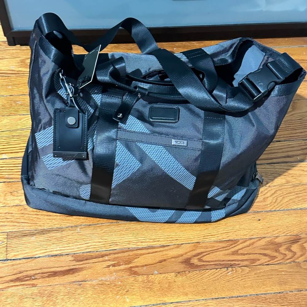 TUMI Tote bag